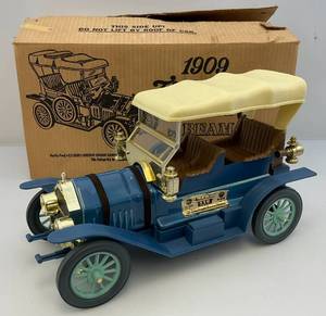 lot 12 image: Vintage Collectible Jim BEAM Decanter 1909 Thomas Flyer Car Used In Original Box (Empty)