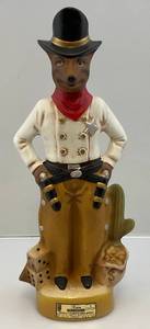 lot 25 image: Vintage Beam 21st Annual Convention Decanter Sheriff Fox (Empty)