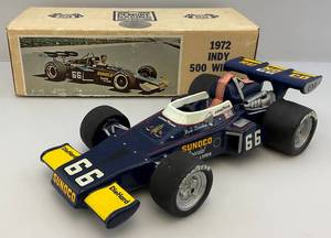 lot 35 image: Vintage Hoffman Distilling Co. (Mark Donohue SUNCO McLaren) Collectors Decanter (NIB)