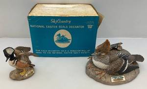 lot 70 image: Vintage Ski Country Collectible (Hooded Meganser) Duck Decanters 1 Original Box 1 Loose Miniature