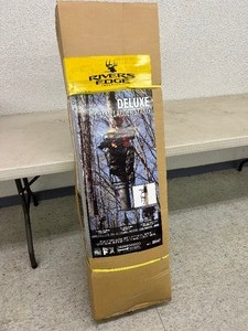 New Rivers Edge Deluxe 1 Man Ladder Stand