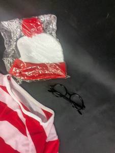 lot 5 image: Wheres Waldo Costume Set with Shirt, Hat, and Glasses