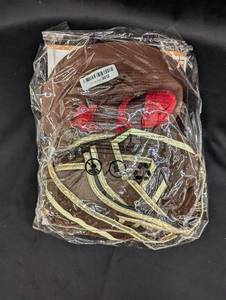 lot 8 image: Oktoberfest Costume - Mens Large