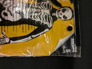 lot 40 image: Child Skeleton Costume Size Small (5-7)