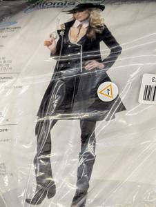 lot 47 image: Adult Western Duster Costume Set