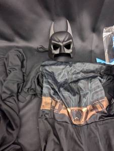 lot 65 image: Batman Costume for Kids with Jumpsuit, Cape & Mask