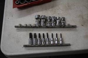 lot 1432 image: Snap-on 12-drive Swivel Head Socket Set 716 - 34 and Hex Head Socket Set 18 - 38 with Socket Keepers (x2)