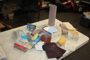 lot 1462 image: Lot of  Assorted Sandpapers