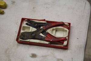 lot 1449 image: Lot of (2) Blue Point Ring Pliers