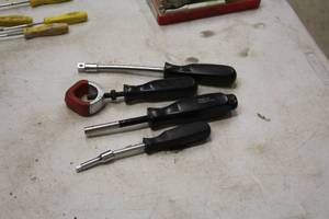 lot 1451 image: Lot of (4) Snap-on Hand Tools - Drivers