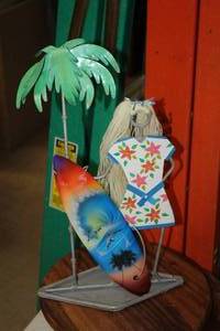 lot 1514 image: Surfer theme Metal Table Dcor