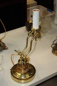 lot 1491 image: 16 Table Lamp