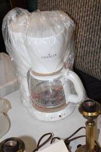 lot 1487 image: Geralia Coffee Machine (New )