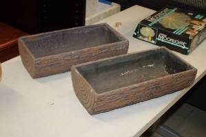 lot 1524 image: Lot of (2) Wood Log theme Ceramic Planters