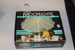lot 1526 image: Noma Moonlights Patio Umbrella Light Set