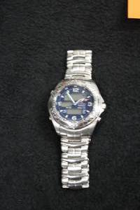 lot 1416 image: Citizen Navitach Mens Wrist Watch