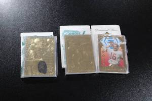 23K Gold Joe Montana - Ken Griffey Jr. - Keyshawn Johnson Card Lot  3 Cards