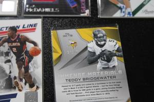 Basketball & Football Relic Lot  9 Cards
