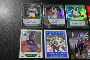 Football & Basketball Autograph Lot  11 Cards