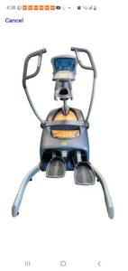 lot 3 image: Octane Fitness Elliptical Lateral LX9000