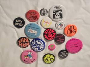 lot 159 image: Radical Vintage Punk Button Collection - (17)