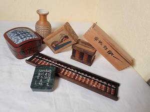 lot 328 image: Japanese Puzzlebox and Shard Box with Abacus 