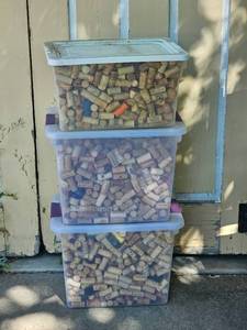 lot 342 image: Huge Wine Cork Collection