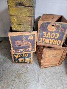 lot 343 image: Old Wooden Fruit Crate Collection