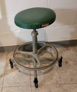 lot 399 image: Retro Rolling Adjustable Height  Industrial Shop Stool