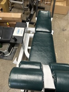 lot 12 image: Abdominal Crunch Bench