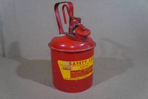 lot 12 image: Vintage Justrite 1-Gallon Safety Gas Can