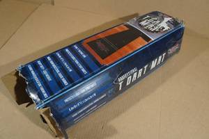 lot 33 image: Shot Dart T-Shaped Floor Protection Mat