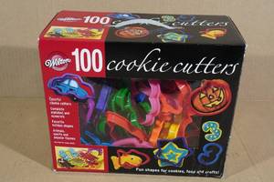 lot 79 image: Wilton 100-Piece Cookie Cutters