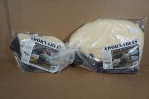 lot 97 image: 2 Adornables Sheep IndoorOutdoor Dcor