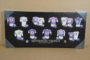 lot 145 image: Minnesota Vikings Canvas Art