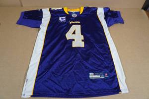 lot 149 image: Minnesota Vikings Jersey -Size 48 - Favre