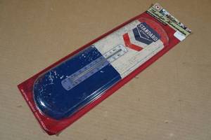 lot 162 image: Nostalgic 17 Metal Thermometer