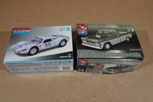 lot 173 image: 2 125 Scale Model Building Kits -Porsche & Chevy