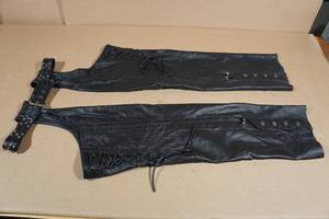 lot 204 image: Harley Davidson Leather Chaps -Medium