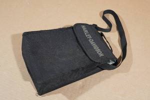 lot 208 image: Harley Davidson Cooler Bag