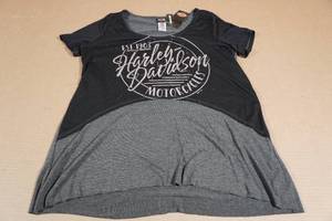 lot 210 image: Harley Davidson T-Shirt -Large