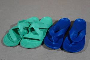 lot 227 image: 2 Pairs Nuusol Womens Rubber Sandals -Size 5 & 6