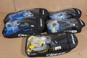 lot 251 image: 5 Sets Cressi Adult Palau Fin Snorkel Set -Fin Size LXL