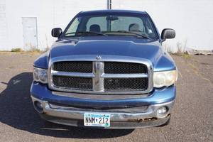 lot 1 image: 2002 Dodge Ram 1500 4x4 Pickup Truck - 4.7L V8