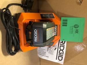 RIDGID 18V 4.0 Ah MAX Output Starter Kit with Rapid Charger  Customer Returns See Pictures