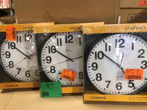 Lot of Tempus 13 in. Black Wall Clock    Customer Returns See Pictures