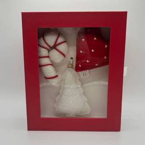 3 Piece Gift Topper Approximately 3 Boxes