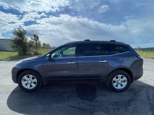 2013 Chevrolet Traverse LT - AWD - 2 OWNERS