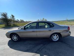 2006 Ford Taurus SEL