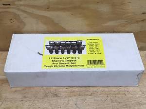 lot 32 image: POWERBUILT 12 Piece 12 Drive Shallow Impact Pro Socket Set